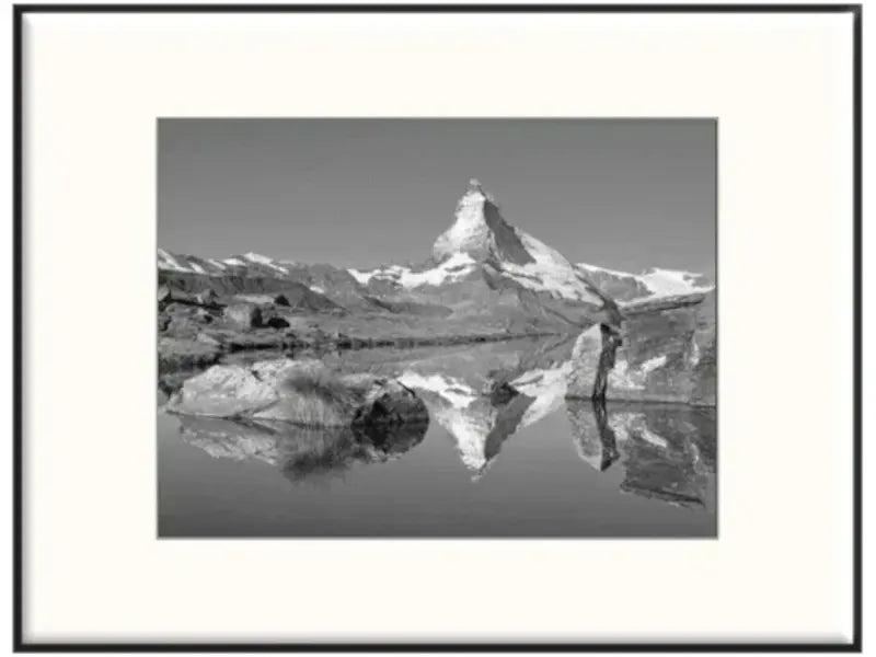Wo die Götter wohnen – majestätische Schwarzweiß-Berglandschaft, Fine Art APHEUM