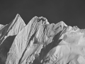 
Là où résident les dieux – Le monde des montagnes en noir et blanc