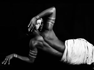 Die Würde im Blick – Fotografien von Angèle Etoundi Essamba