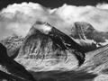 
Là où résident les dieux – Le monde des montagnes en noir et blanc
