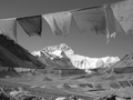 
Là où résident les dieux – Le monde des montagnes en noir et blanc