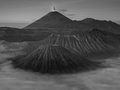 
Là où résident les dieux – Le monde des montagnes en noir et blanc