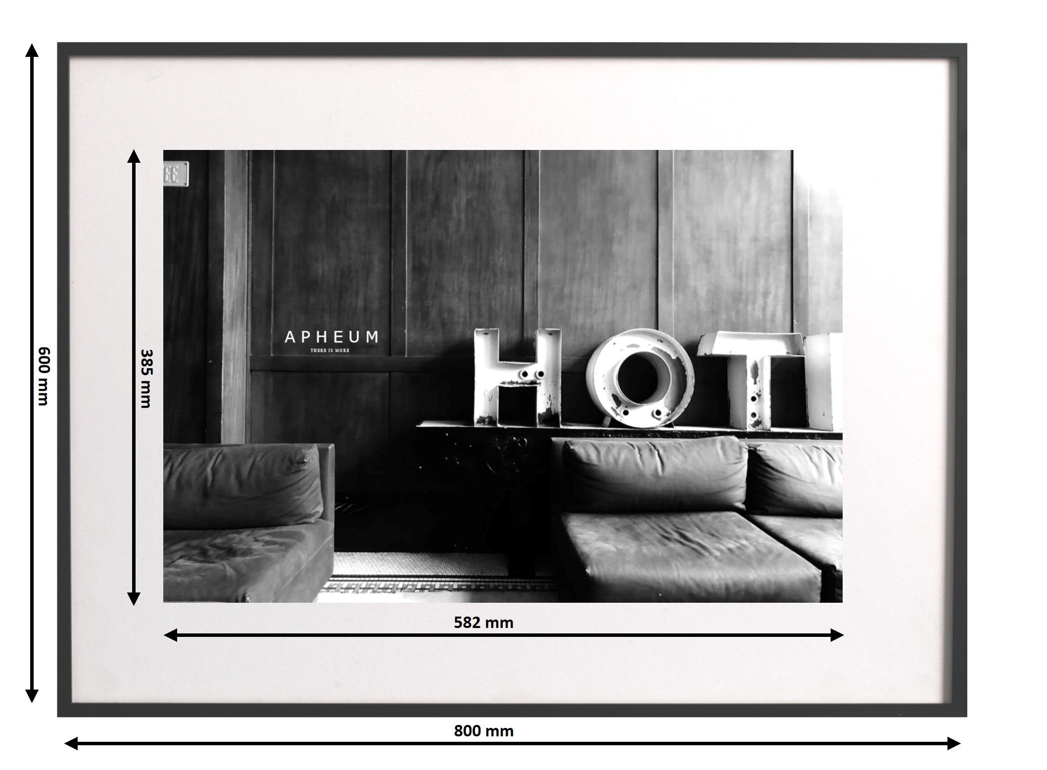 APHEUM Frame L digitaler Kunstrahmen – Deep Grayscale Display im Designraum