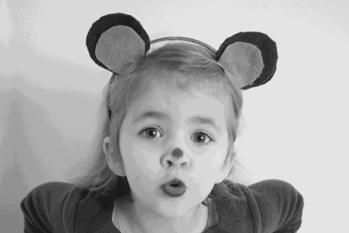 APHEUM Deep Grayscale