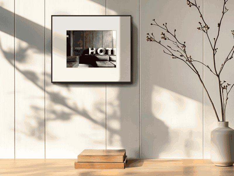 Alt Tag: Mary Ann Weber - 3 Monats-Abonnement+Frame M+Private Lifetime Lizenz – Frame M im Wohnraum